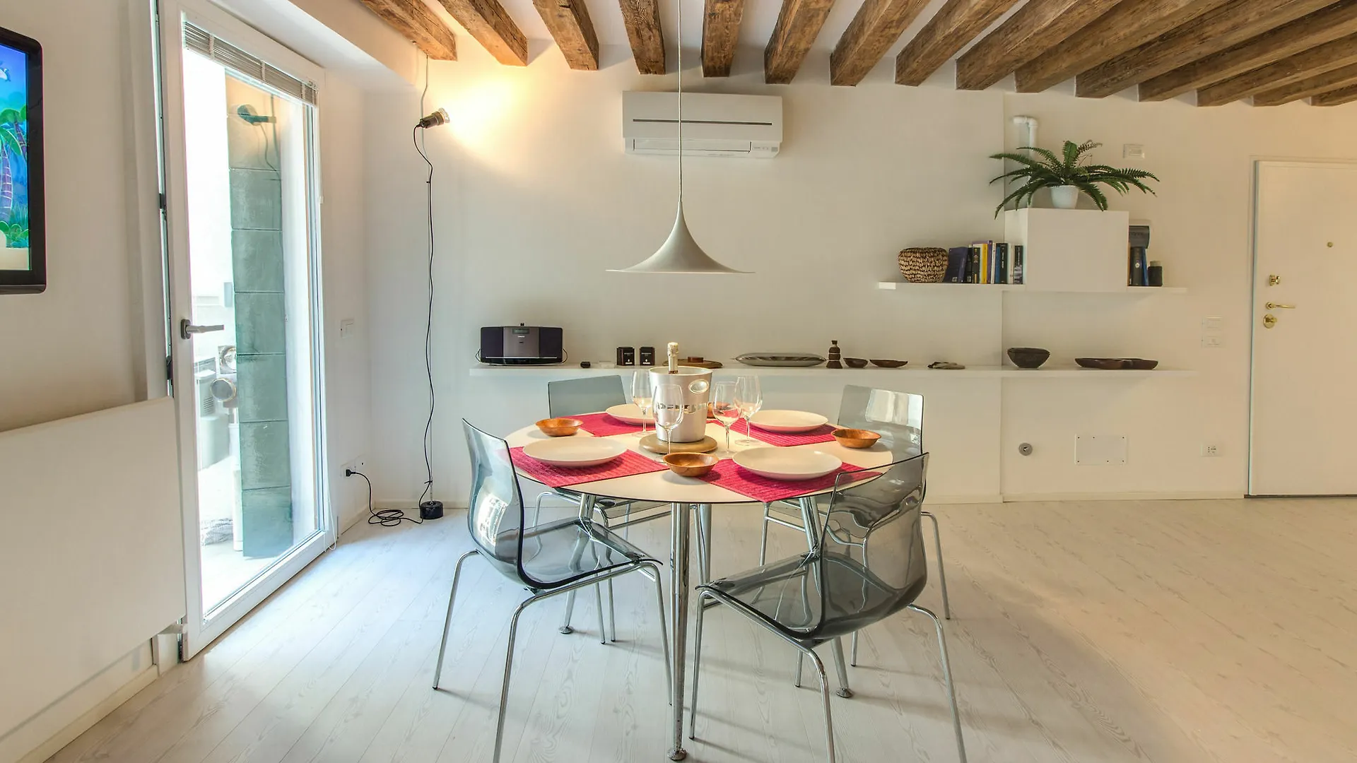 Ferienwohnung Ve.N.I.Ce. Cera Casa Del Giglio Venedig Italien